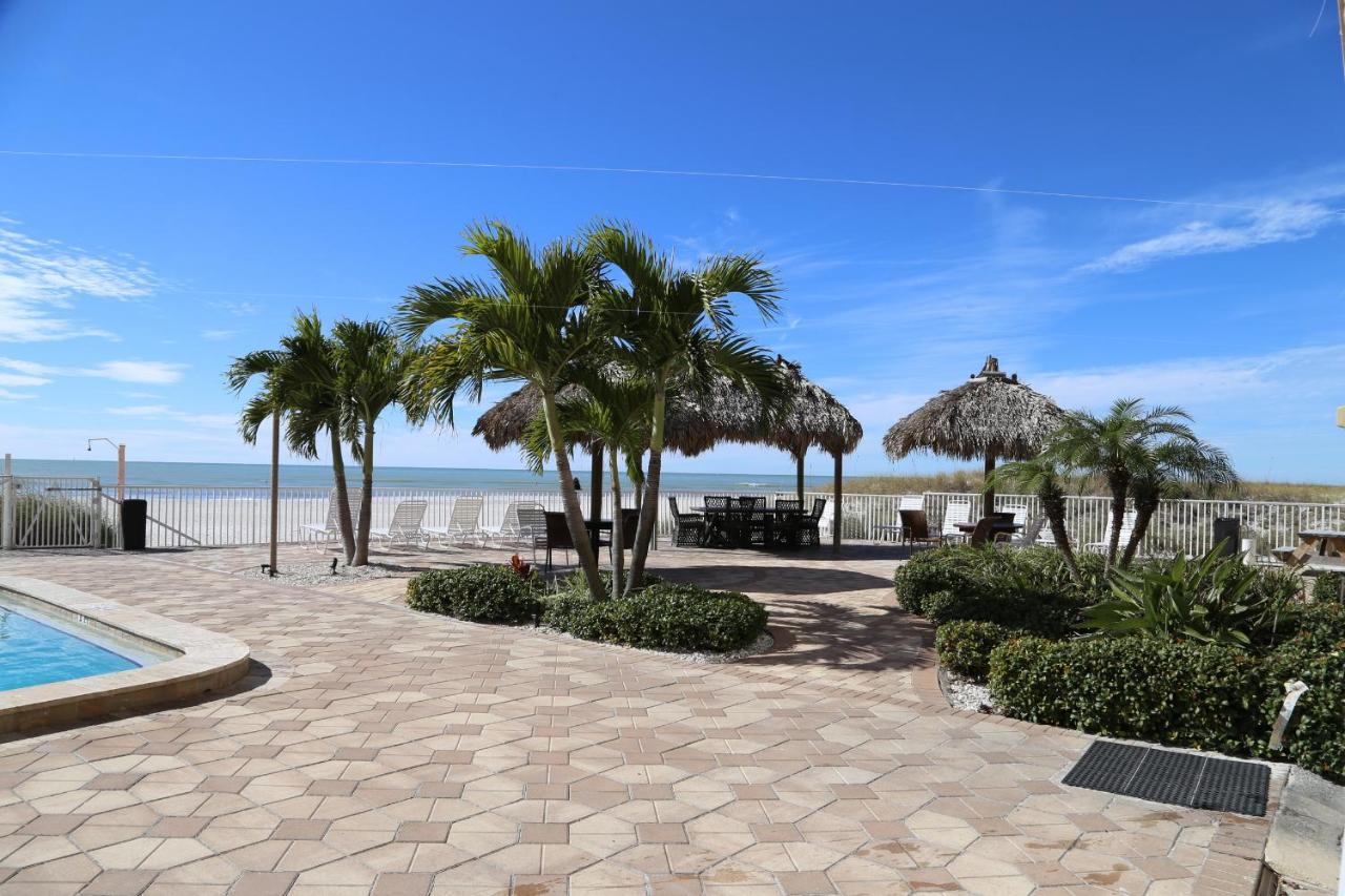 201 Sandy Shores Condos St. Pete Beach Exterior foto