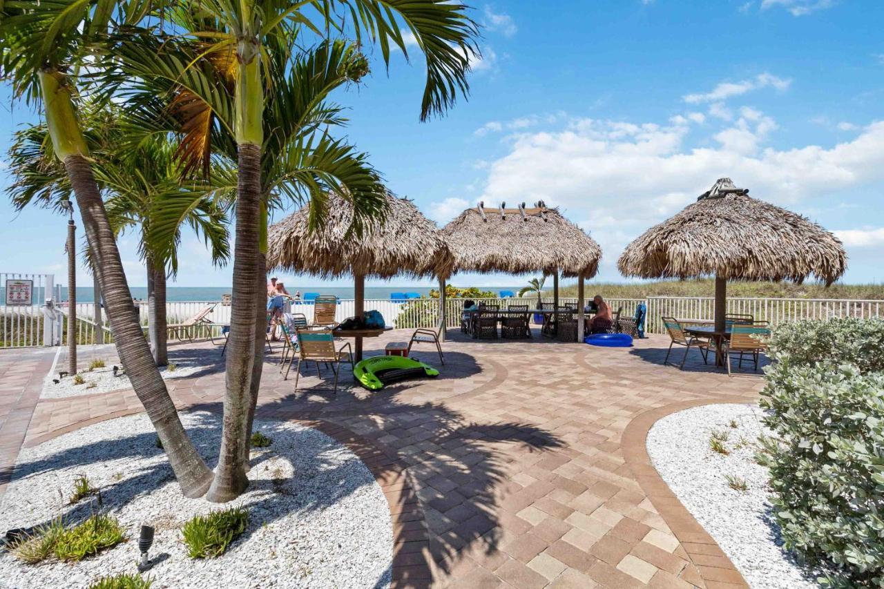 201 Sandy Shores Condos St. Pete Beach Exterior foto